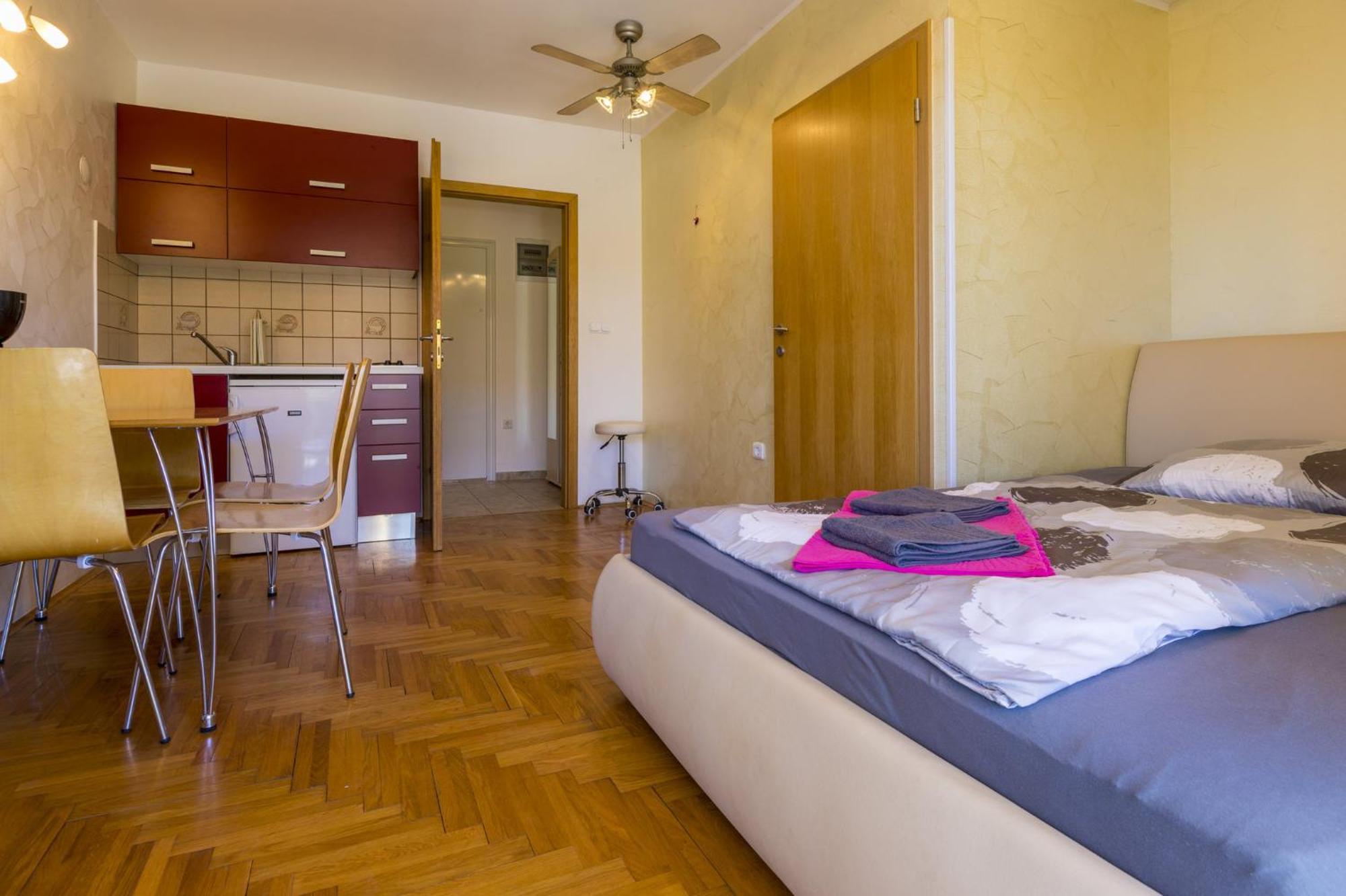Duerr Apartamento Crikvenica Exterior foto