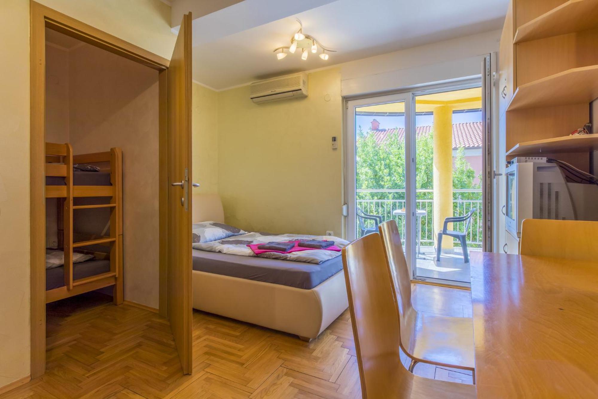 Duerr Apartamento Crikvenica Exterior foto